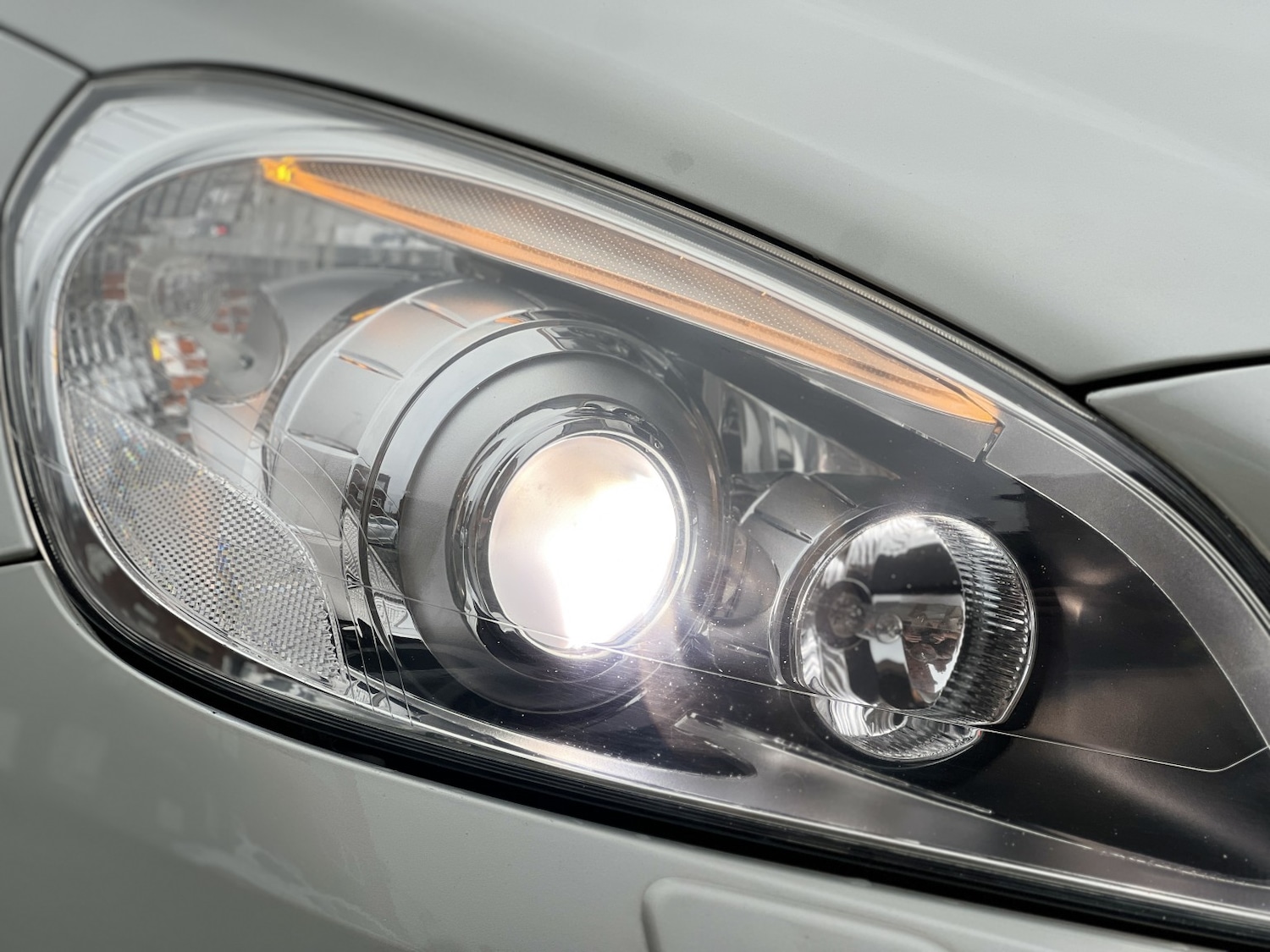 Used Volvo V60 2023 for sale - 76948727: Photo 47