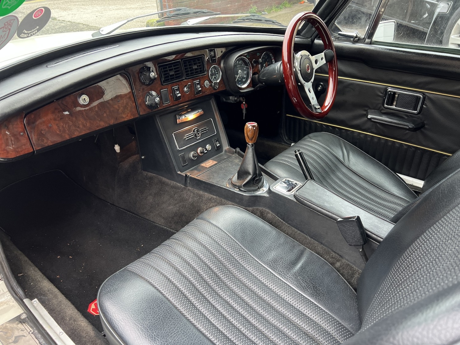 Used MG MGB GT 1972 for sale - 77453369: Photo 2