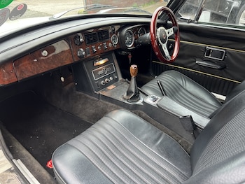Used MG MGB GT 1972 for sale - 77453369: Photo