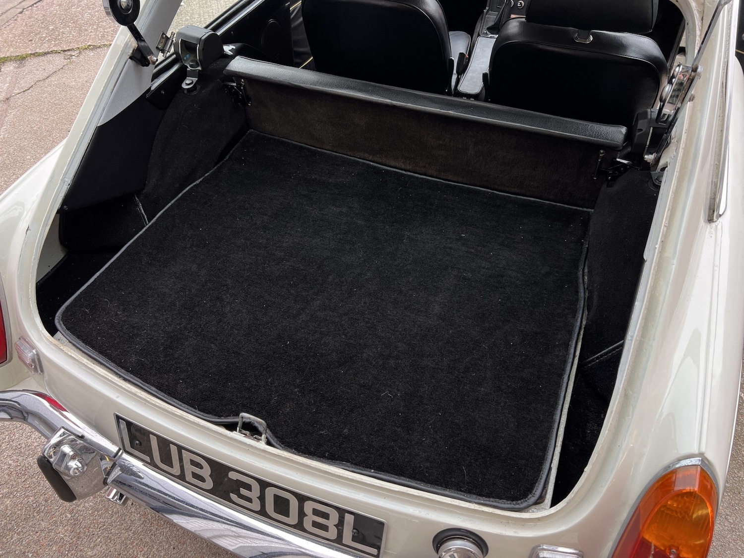 Used MG MGB GT 1972 for sale - 77453369: Photo 61