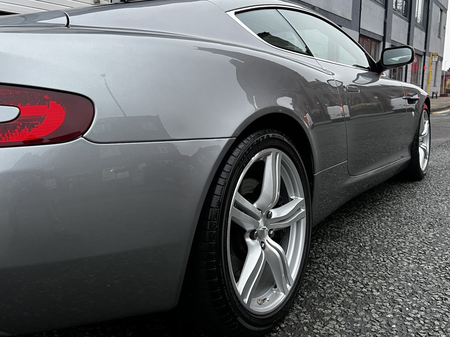 Used Aston Martin DB9 2006 for sale - 77159301: Photo 38