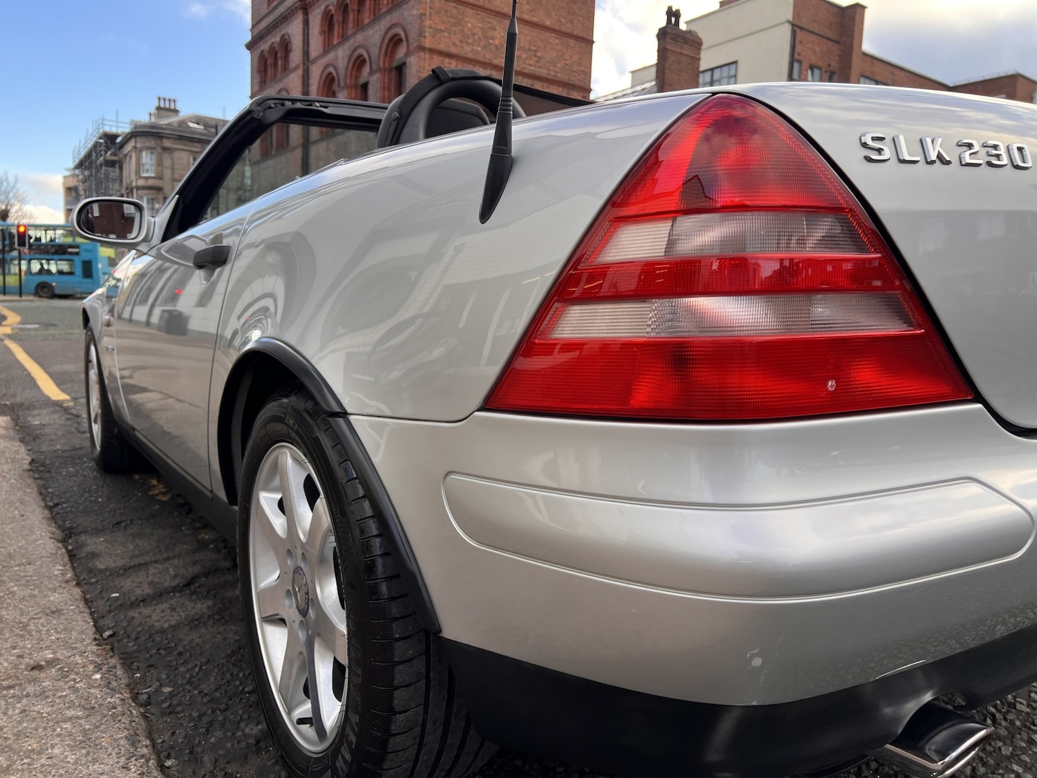 Used Mercedes-Benz SLK 2016 for sale - 76948736: Photo 40