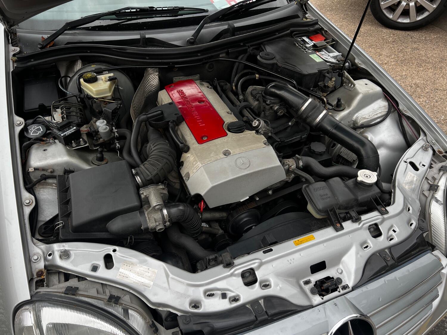 Used Mercedes-Benz SLK 2016 for sale - 76948736: Photo 6