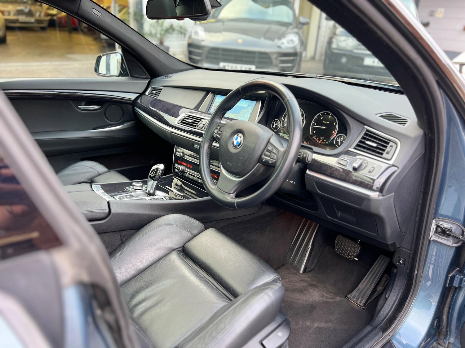 Used BMW 5 Series 2010 for sale - 76473715: Photo 12