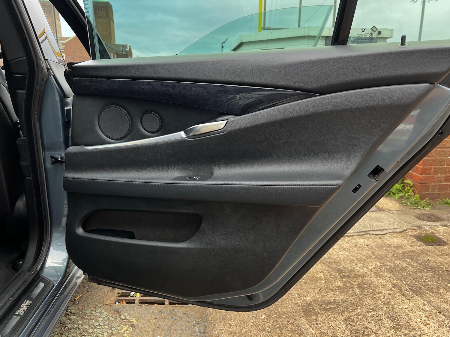 Used BMW 5 Series 2010 for sale - 76473715: Photo 29