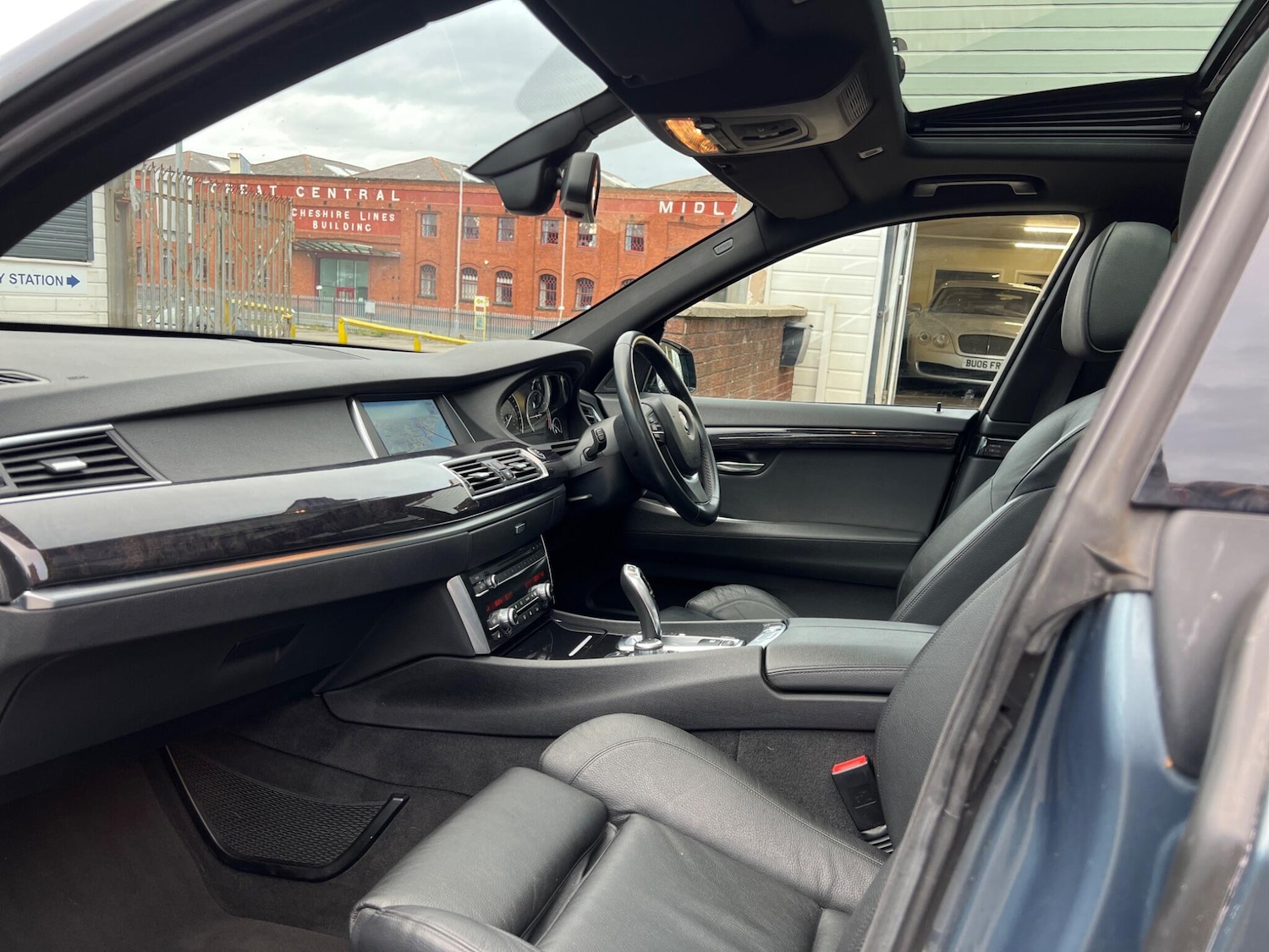 Used BMW 5 Series 2010 for sale - 76473715: Photo 3