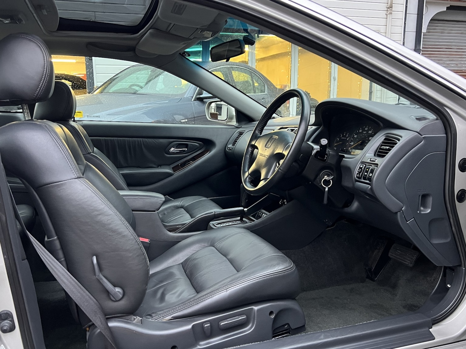 Used Honda Accord 1999 for sale - 77453427: Photo 2