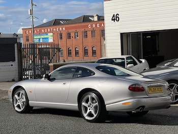 Used Jaguar XK8 2005 for sale - 79400720: Photo