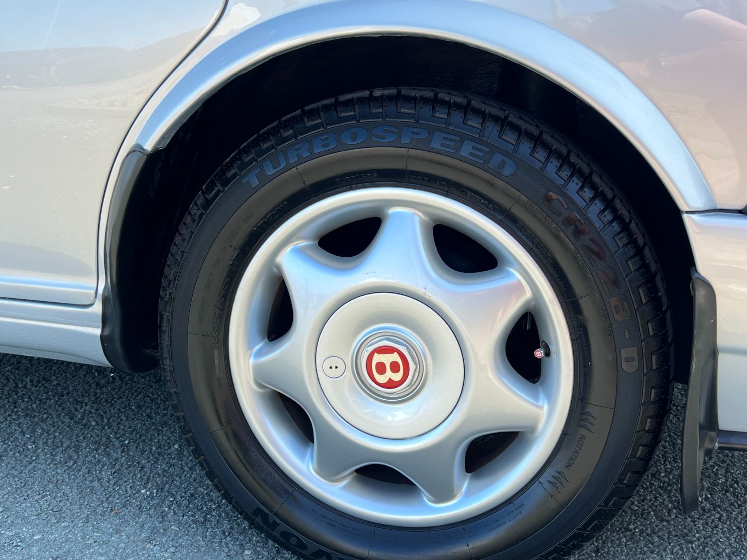 Used Bentley Turbo R 1996 for sale - 76948742: Photo 37