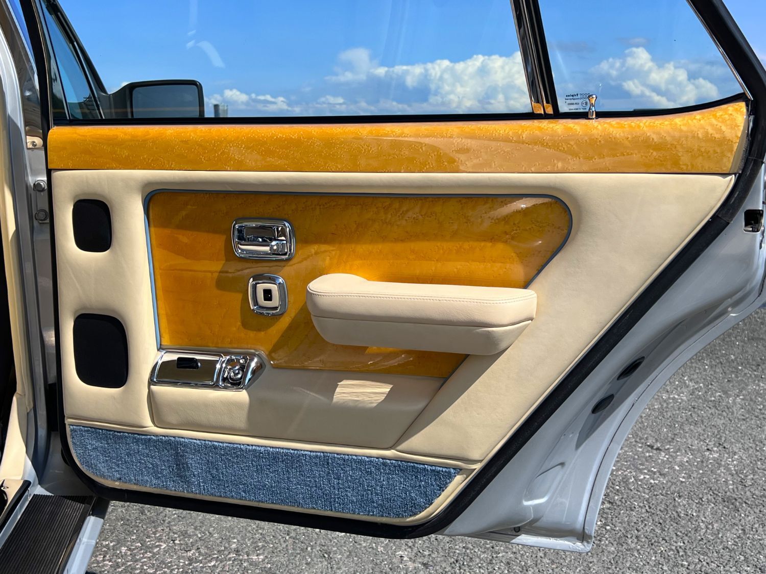 Used Bentley Turbo R 1996 for sale - 76948742: Photo 63