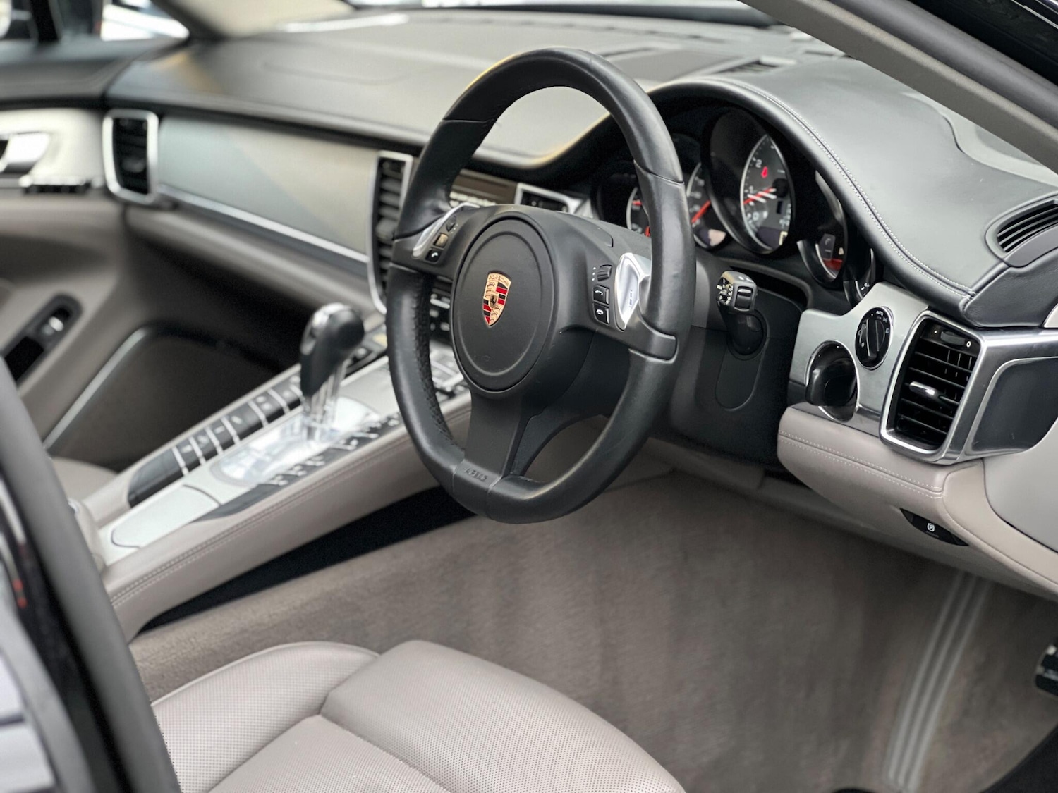 Used Porsche Panamera 2012 for sale - 76473126: Photo 17