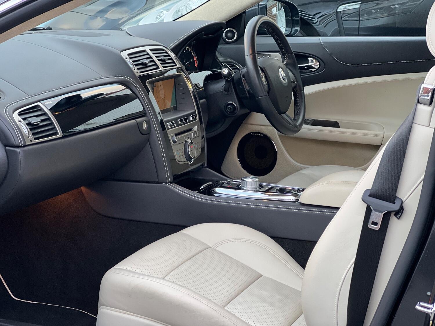 Used Jaguar XK 2011 for sale - 76948730: Photo 13