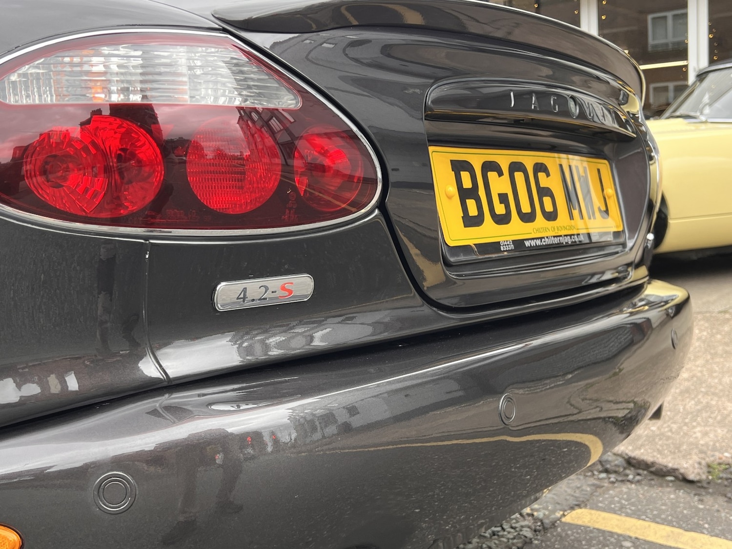 Used Jaguar XKR 2006 for sale - 77881056: Photo 40