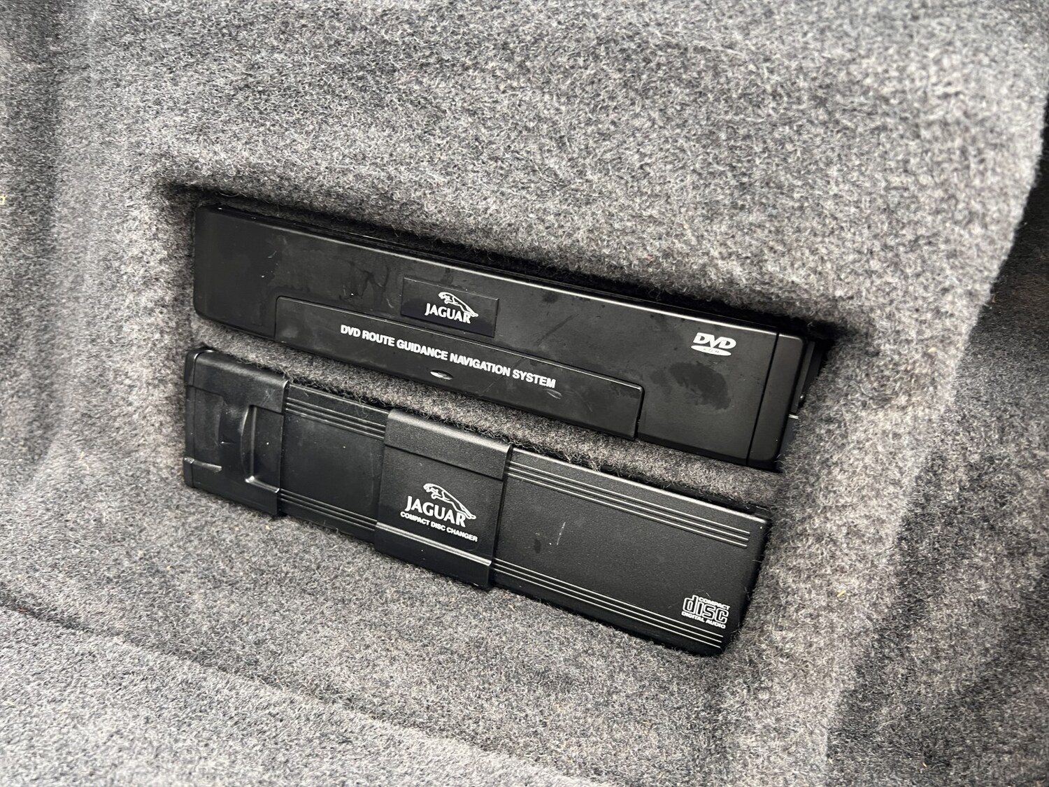 Used Jaguar XKR 2006 for sale - 77881056: Photo 57