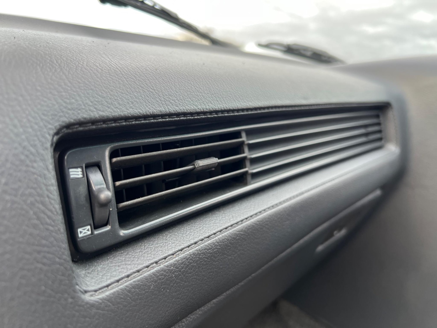 Used Toyota Supra 1992 for sale - 76473725: Photo 28