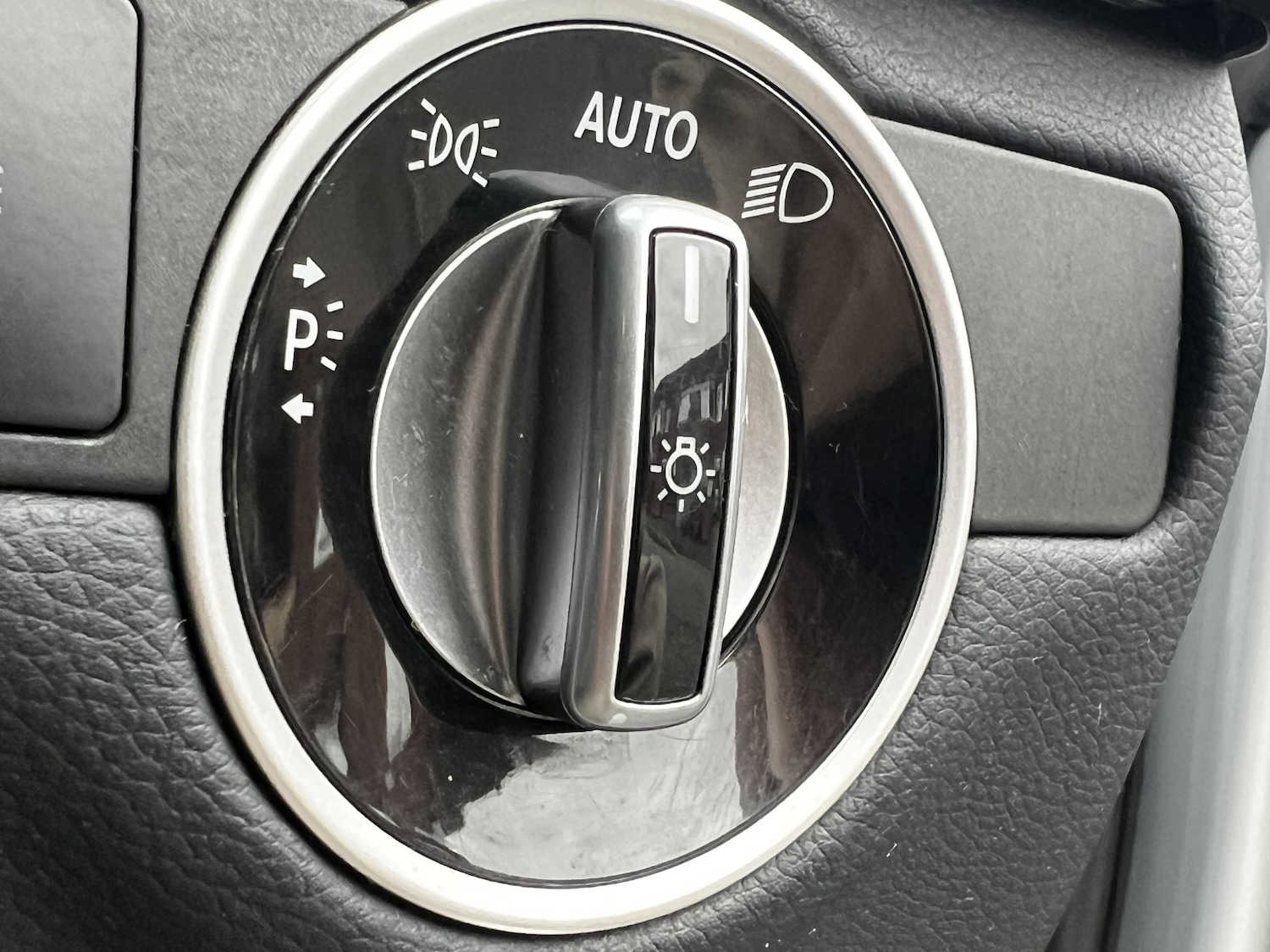 Used Mercedes-Benz CLS 2013 for sale - 76948723: Photo 25