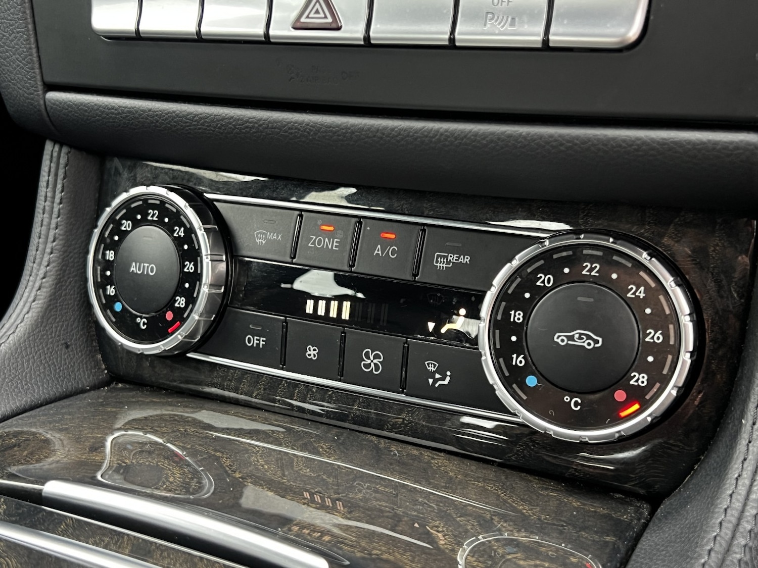 Used Mercedes-Benz CLS 2013 for sale - 76948723: Photo 30