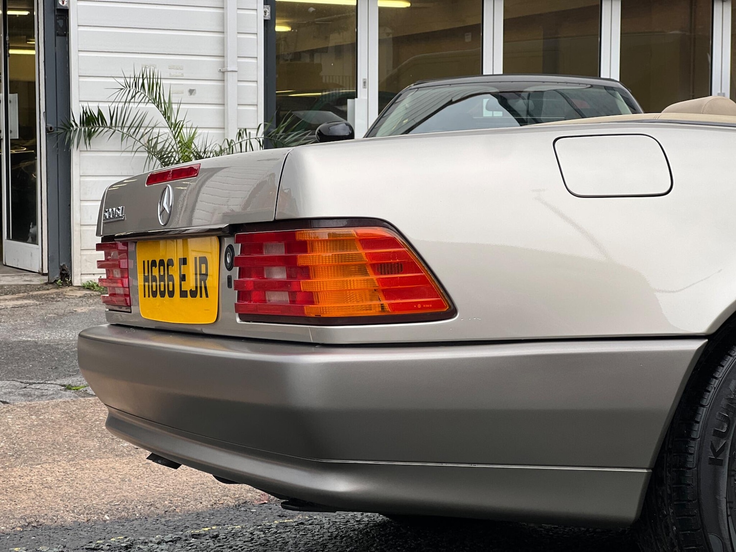 Used Mercedes-Benz SL 2011 for sale - 76550201: Photo 16