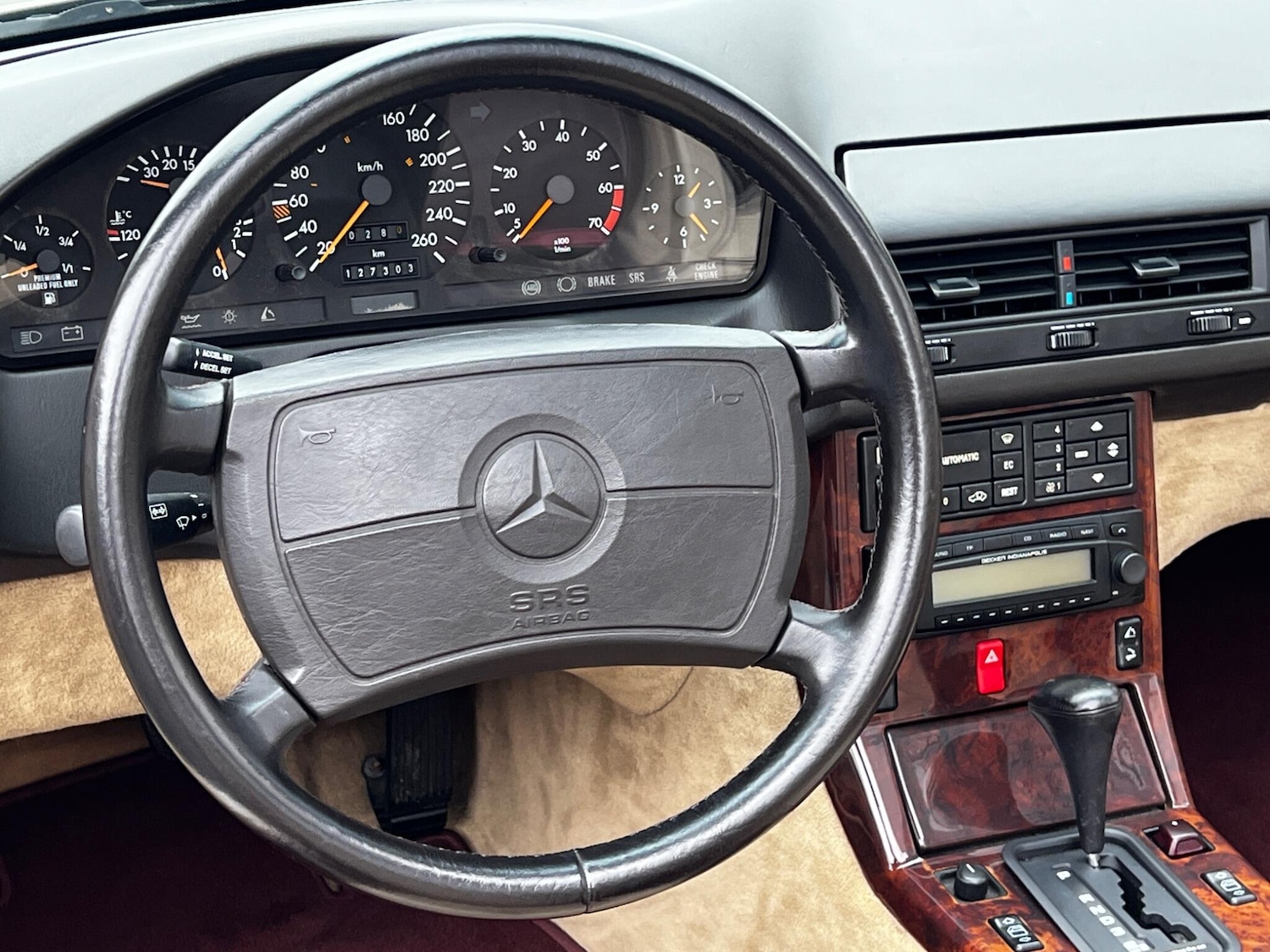 Used Mercedes-Benz SL 2011 for sale - 76550201: Photo 20