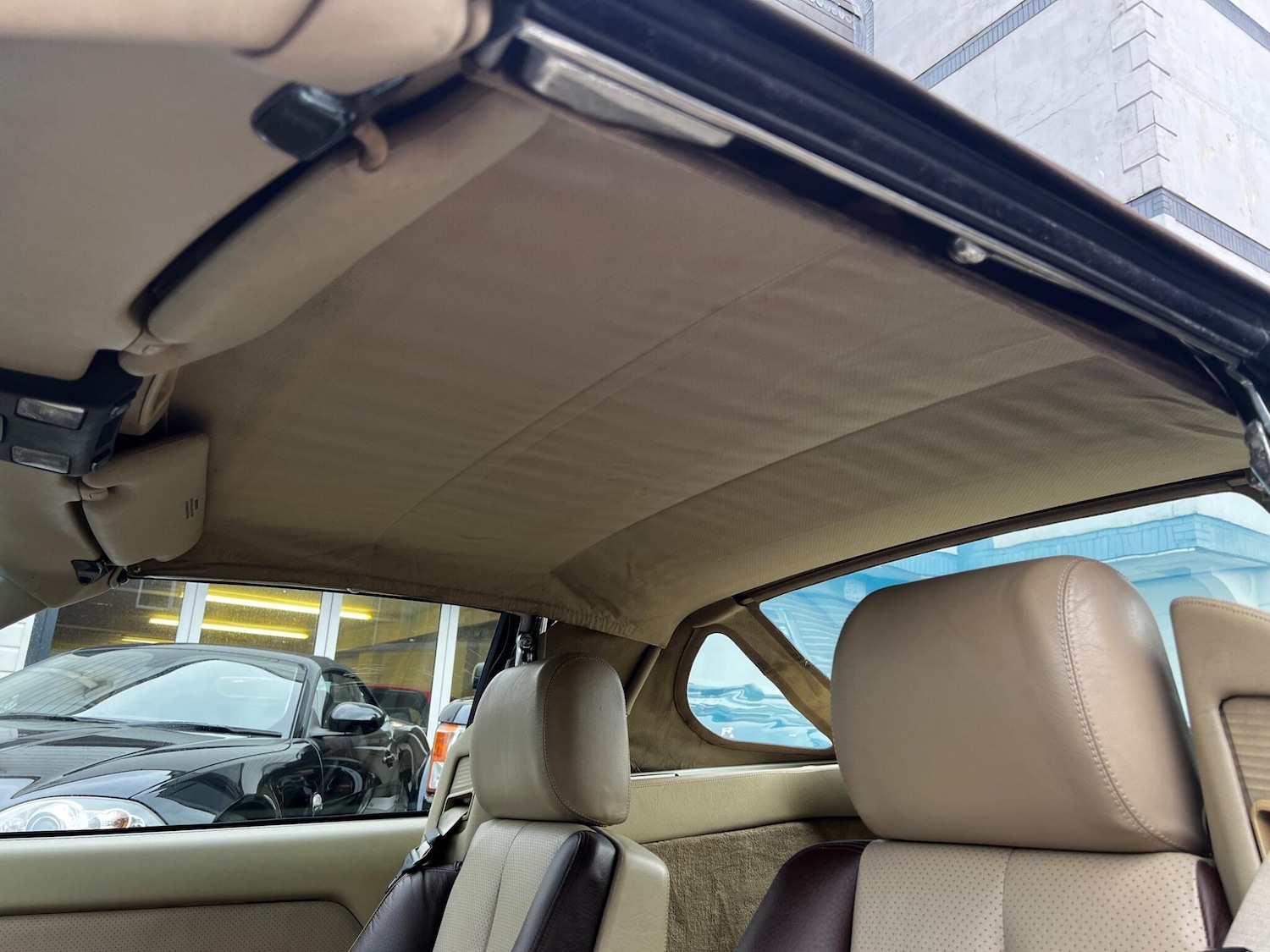 Used Mercedes-Benz SL 2011 for sale - 76550201: Photo 22