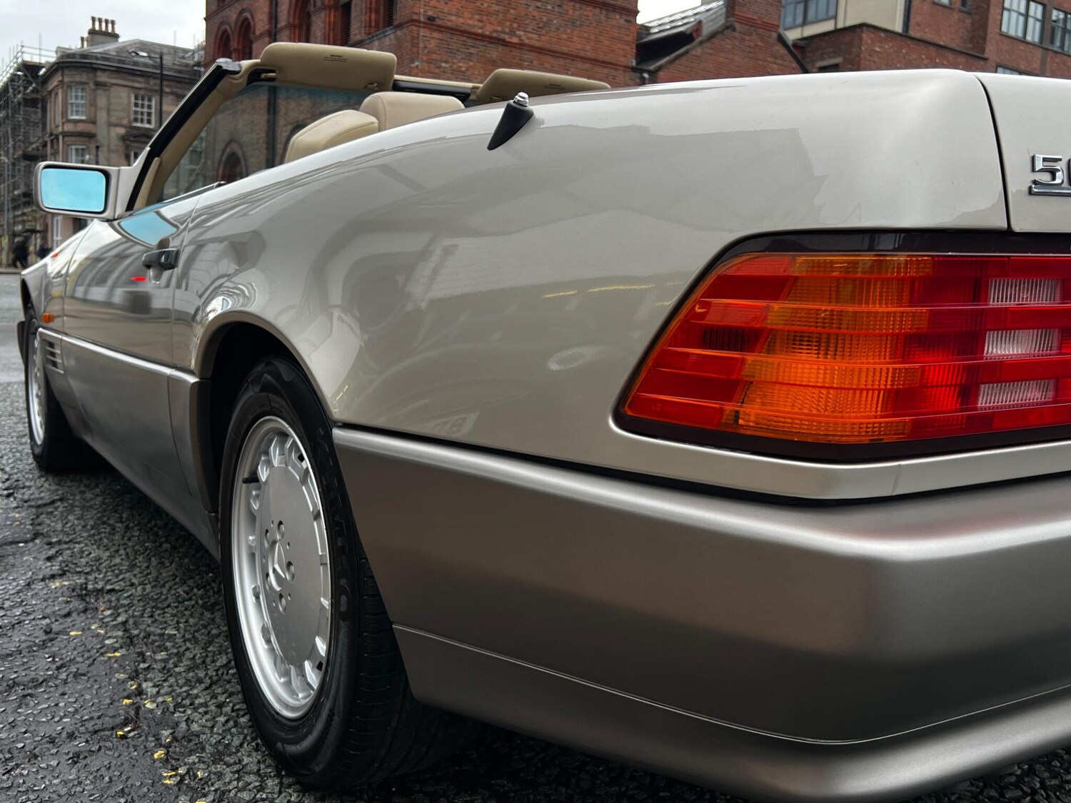 Used Mercedes-Benz SL 2011 for sale - 76550201: Photo 32