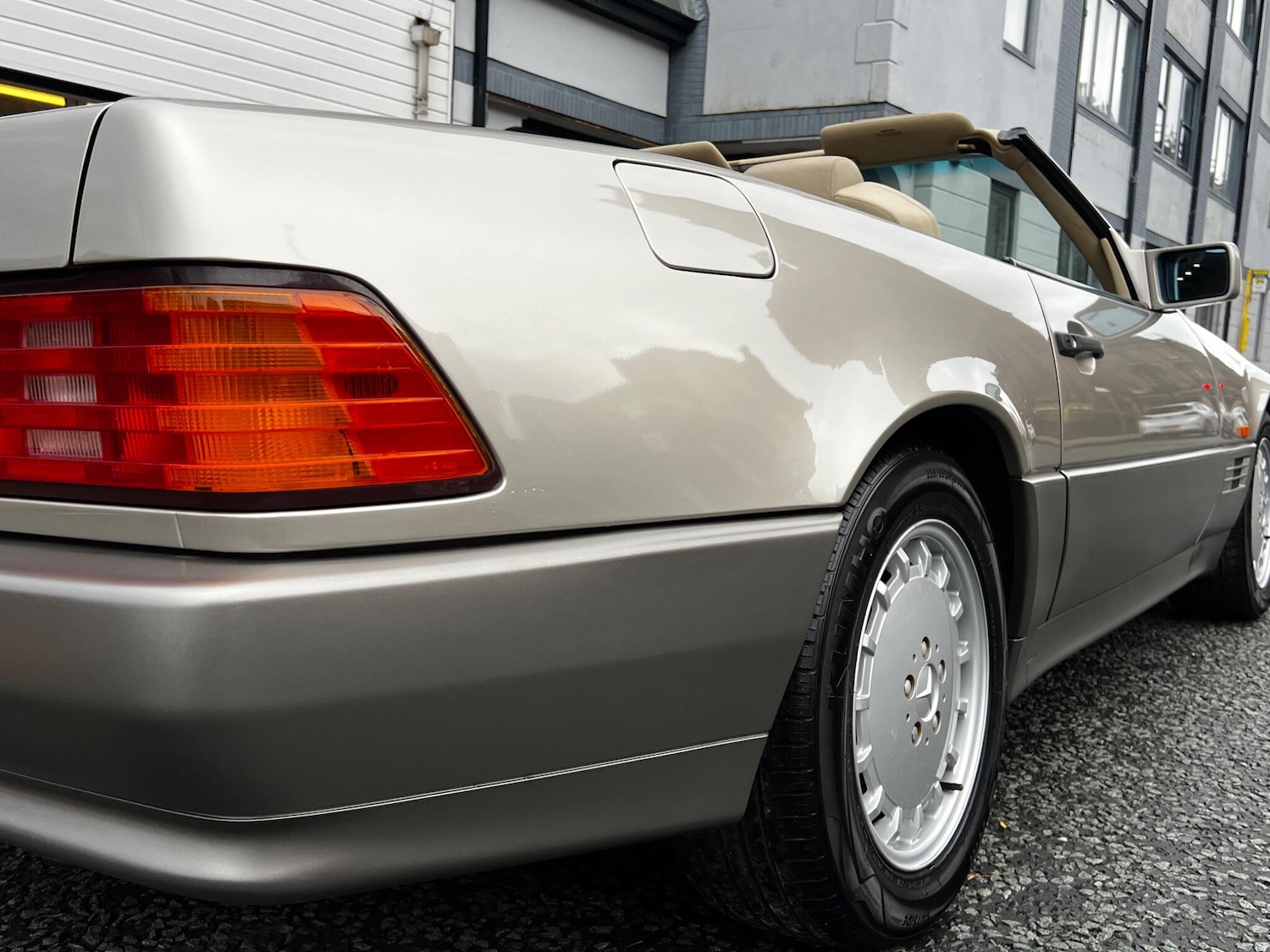 Used Mercedes-Benz SL 2011 for sale - 76550201: Photo 35