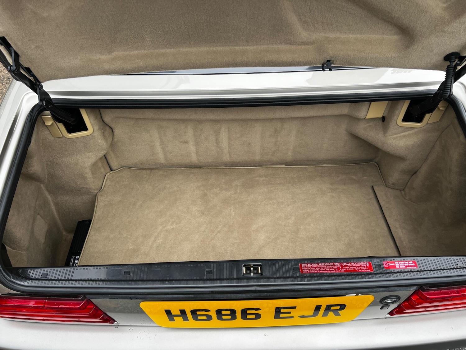 Used Mercedes-Benz SL 2011 for sale - 76550201: Photo 37