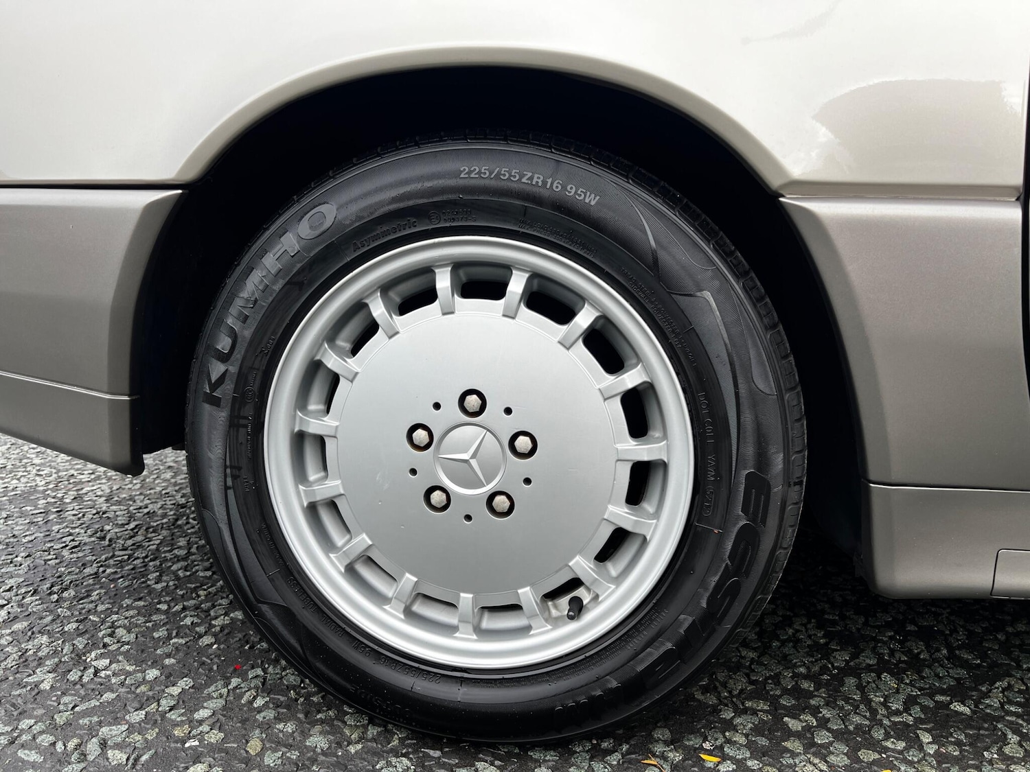 Used Mercedes-Benz SL 2011 for sale - 76550201: Photo 43