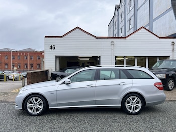 Used Mercedes-Benz E Class 2010 for sale - 77864883: Photo