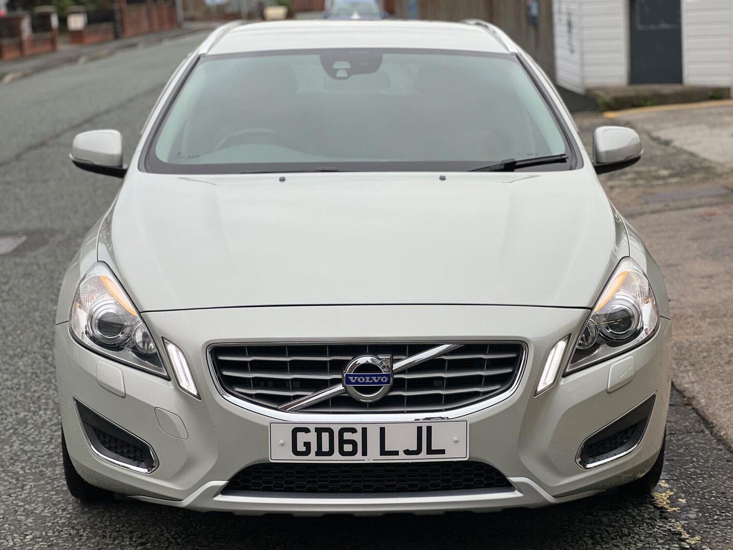 Used Volvo V60 2023 for sale - 76592441: Photo 17
