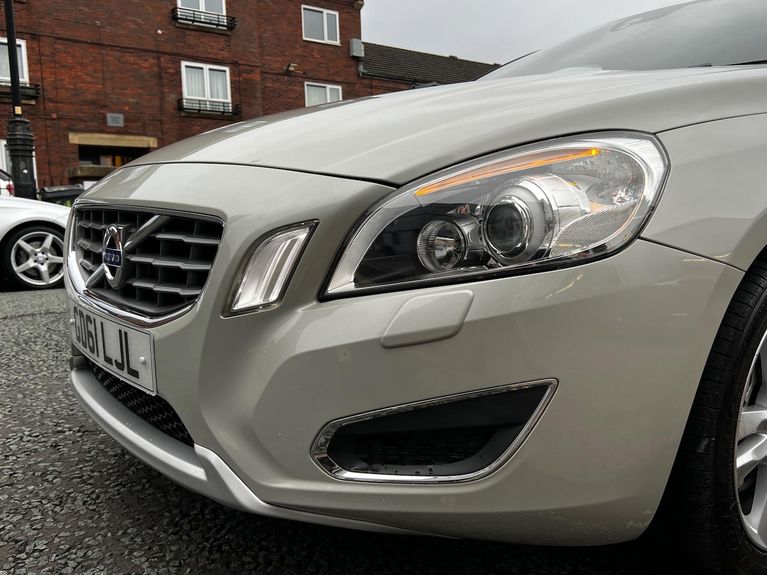 Used Volvo V60 2023 for sale - 76592441: Photo 35