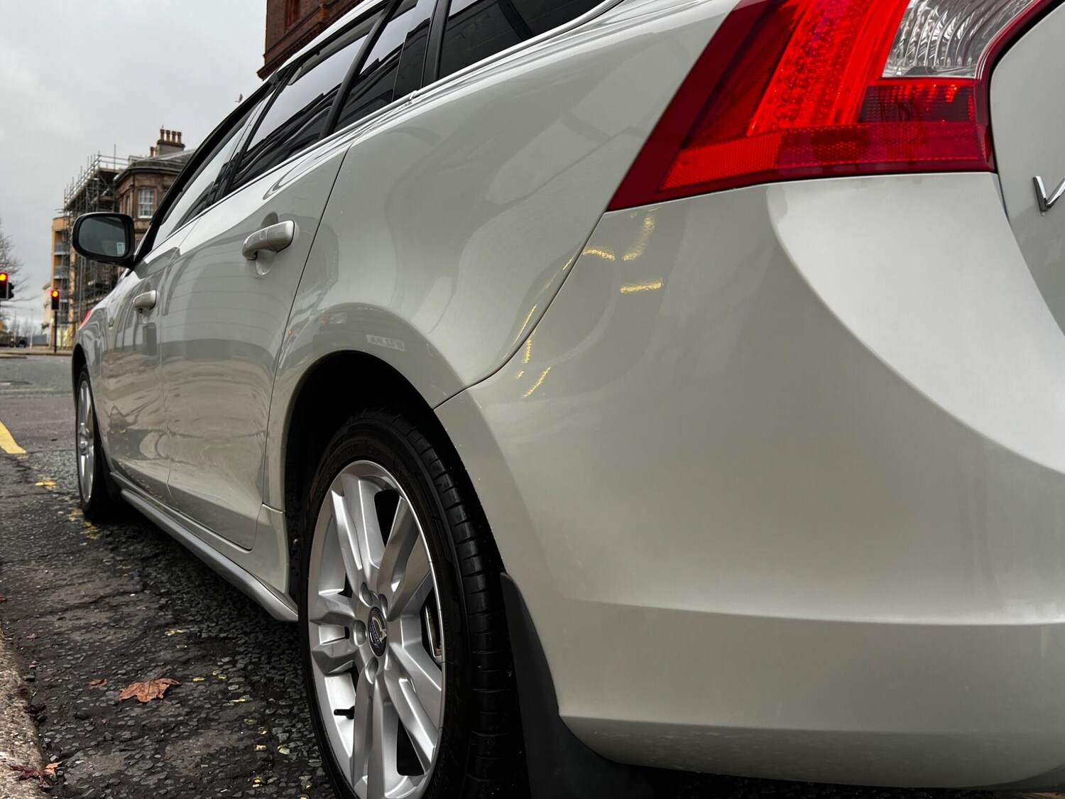 Used Volvo V60 2023 for sale - 76592441: Photo 37