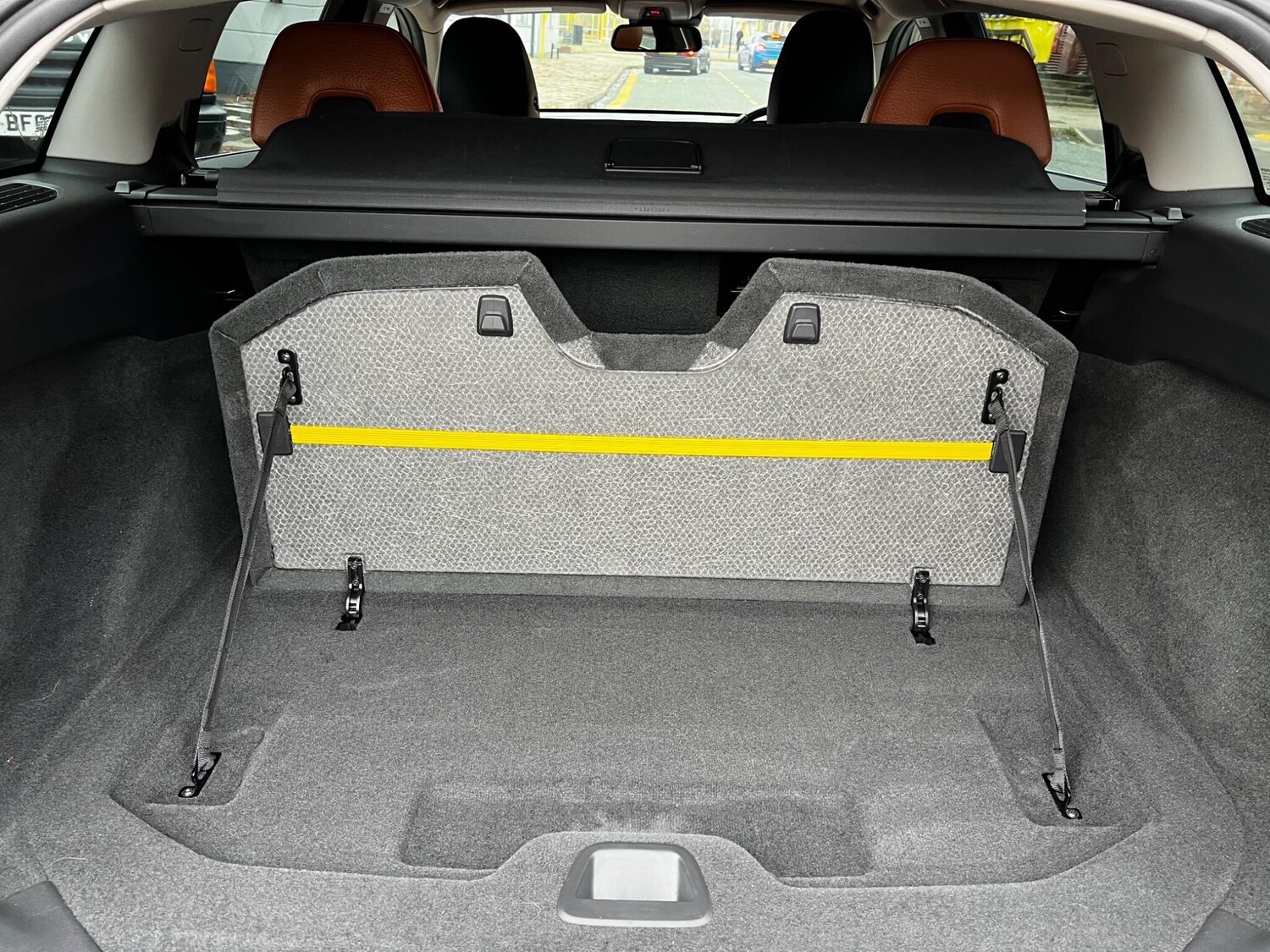 Used Volvo V60 2023 for sale - 76592441: Photo 47