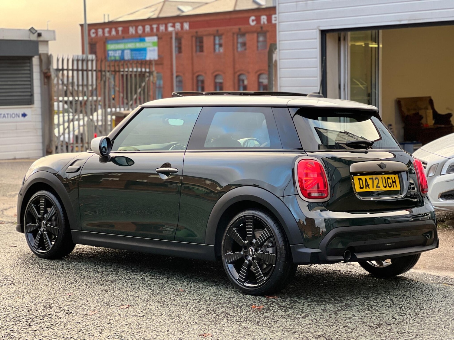 Used MINI Hatch 2022 for sale - 76620247: Photo 4