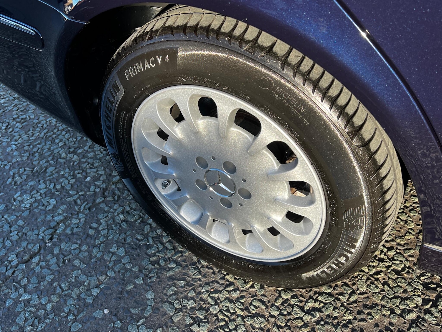 Used Mercedes-Benz E Class 2005 for sale - 76645945: Photo 26