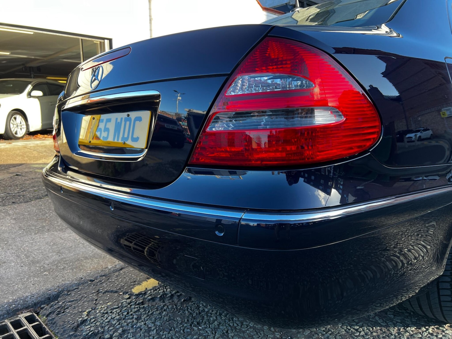 Used Mercedes-Benz E Class 2005 for sale - 76645945: Photo 37