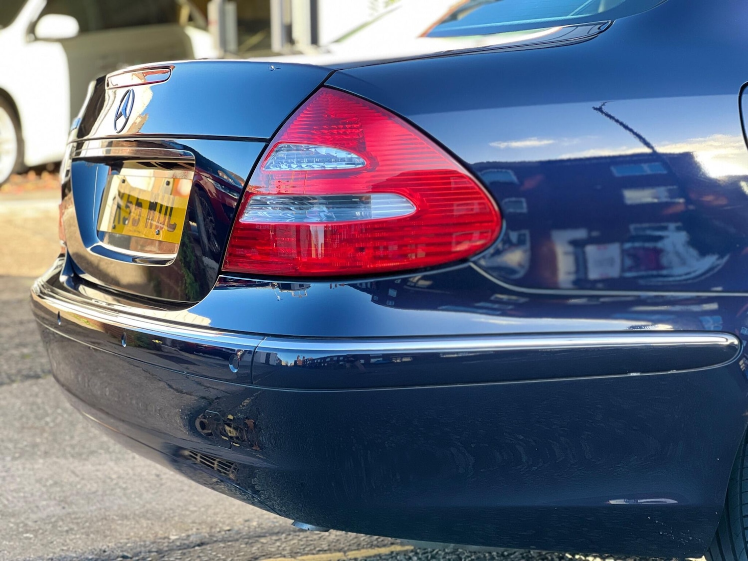 Used Mercedes-Benz E Class 2005 for sale - 76645945: Photo 6