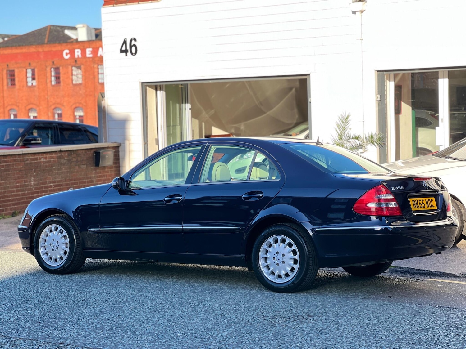 Used Mercedes-Benz E Class 2005 for sale - 76645945: Photo 9