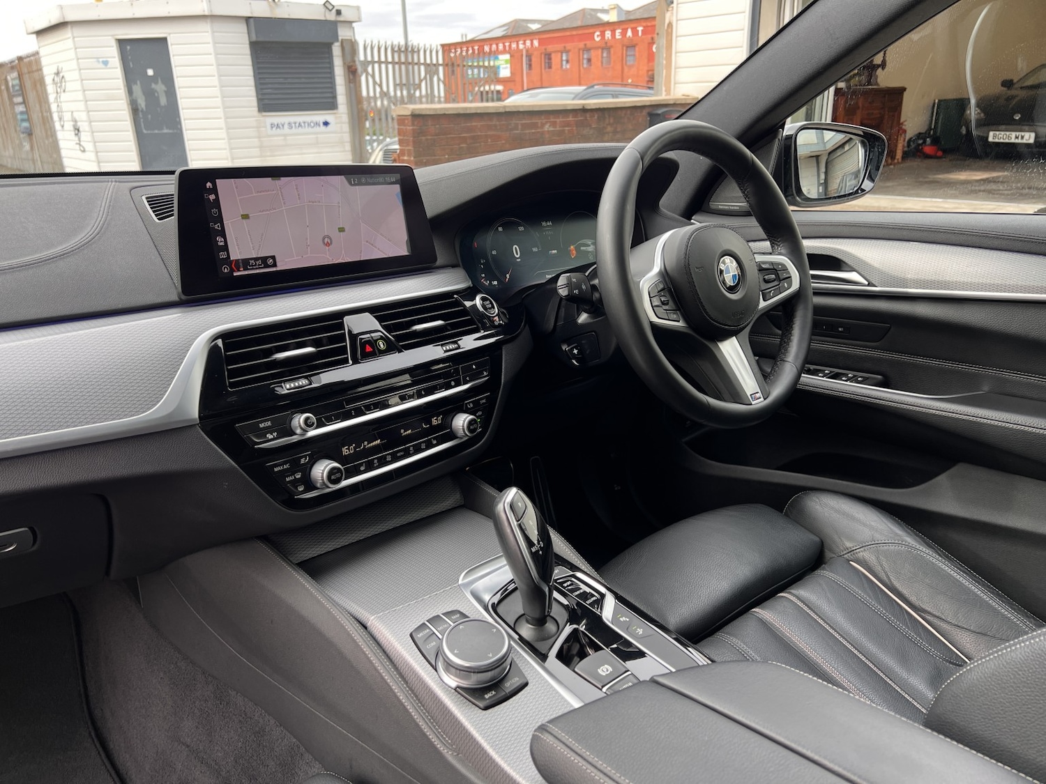 Used BMW 6 Series 2019 for sale - 78162207: Photo 2