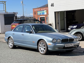 Used Jaguar XJ 2004 for sale - 79400771: Photo