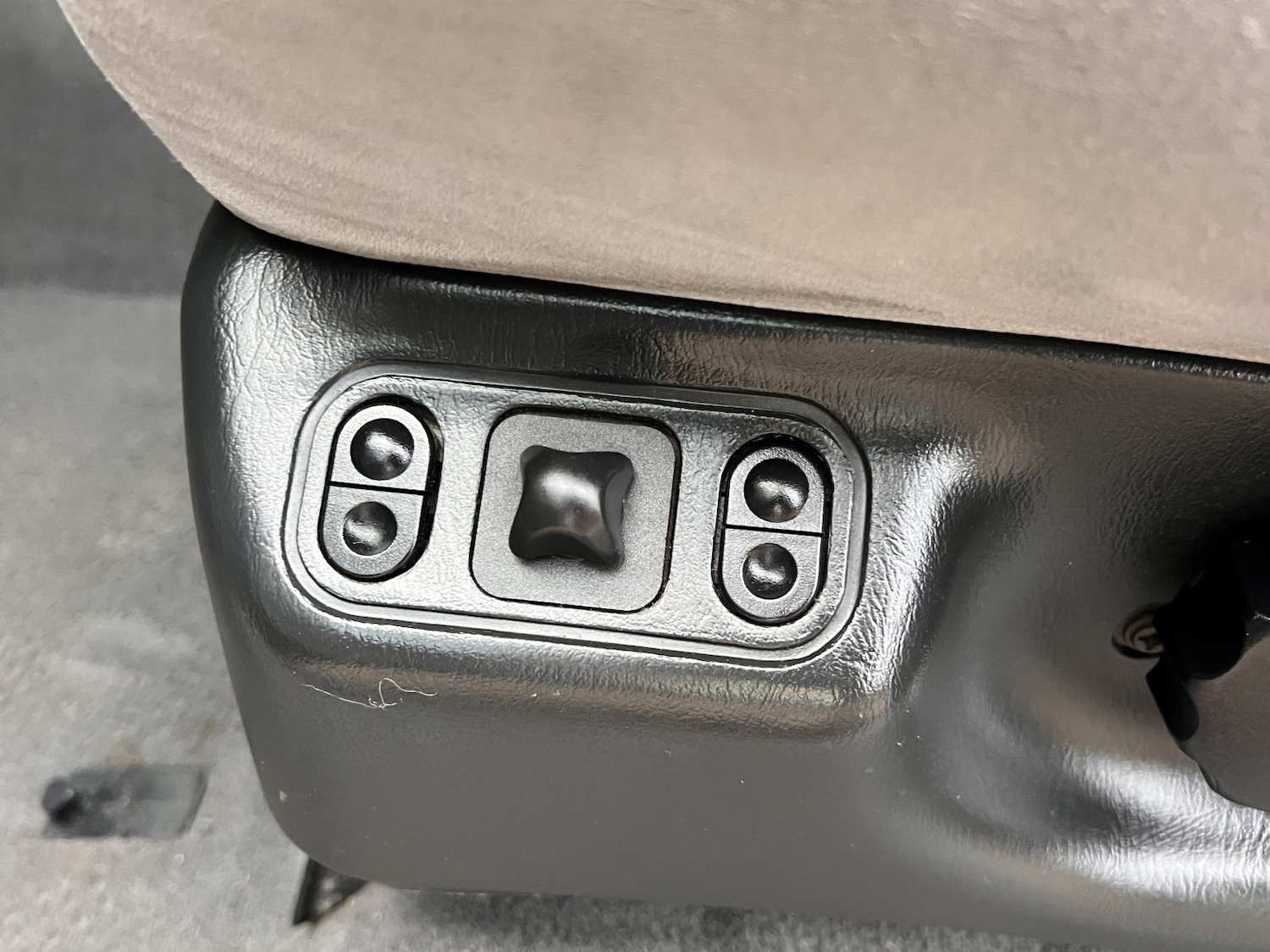 Used Ford F150 2004 for sale - 77271043: Photo 25