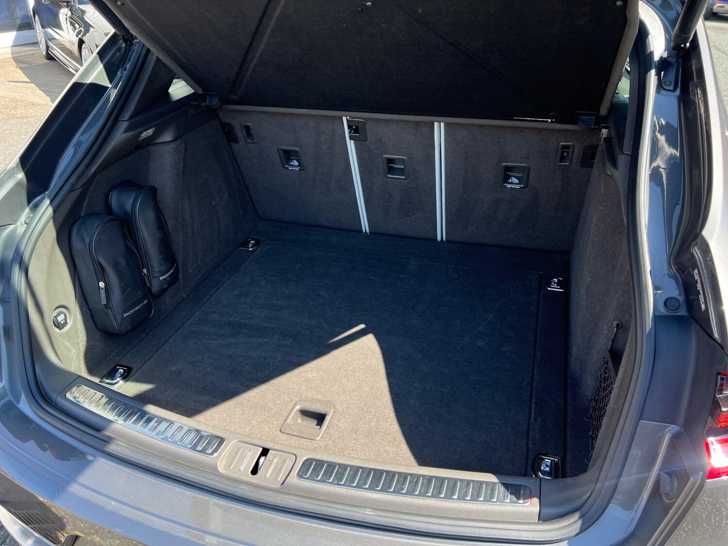 Used Porsche Macan for sale - 76473613: Photo 35