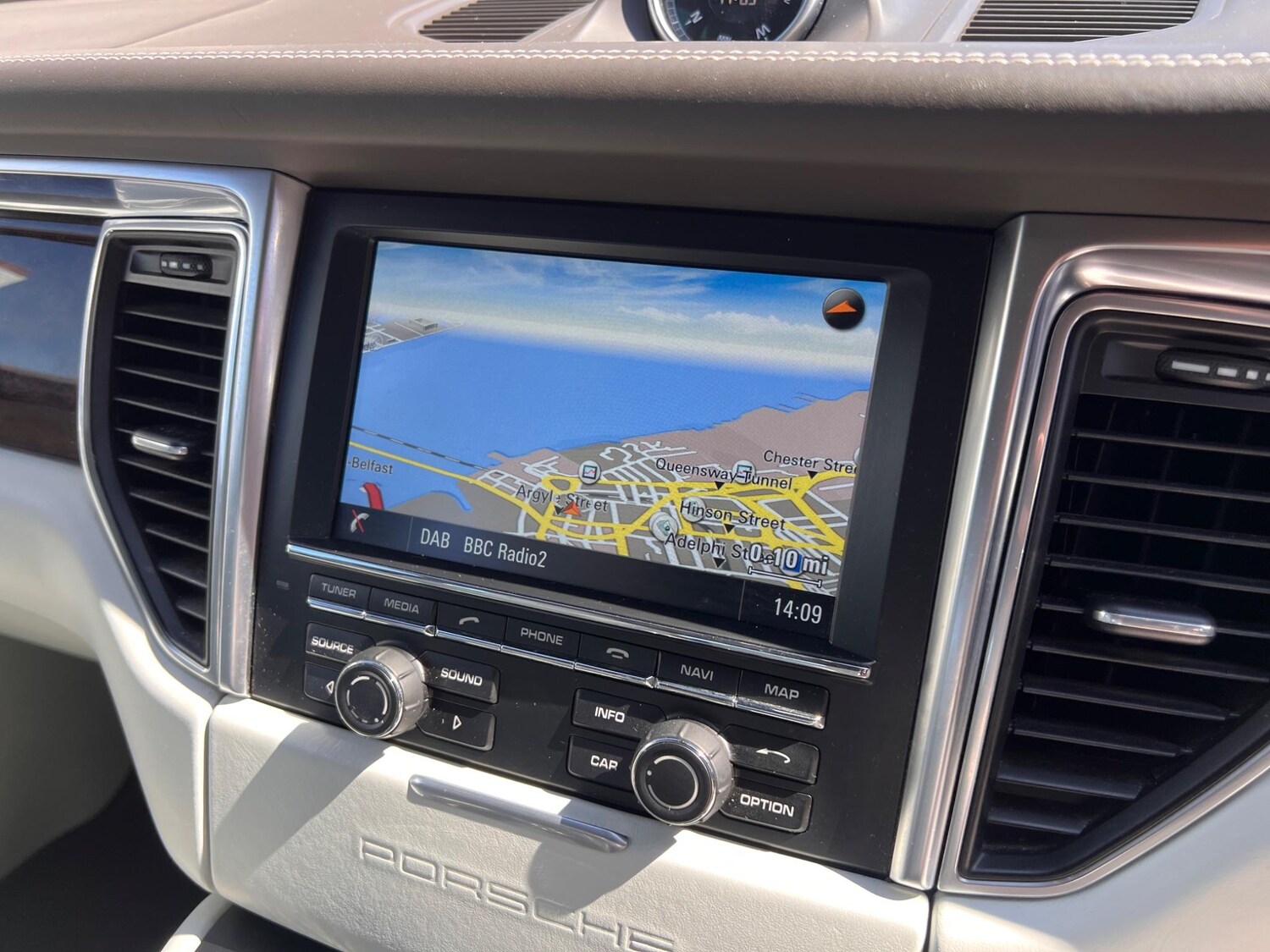 Used Porsche Macan for sale - 76473613: Photo 51