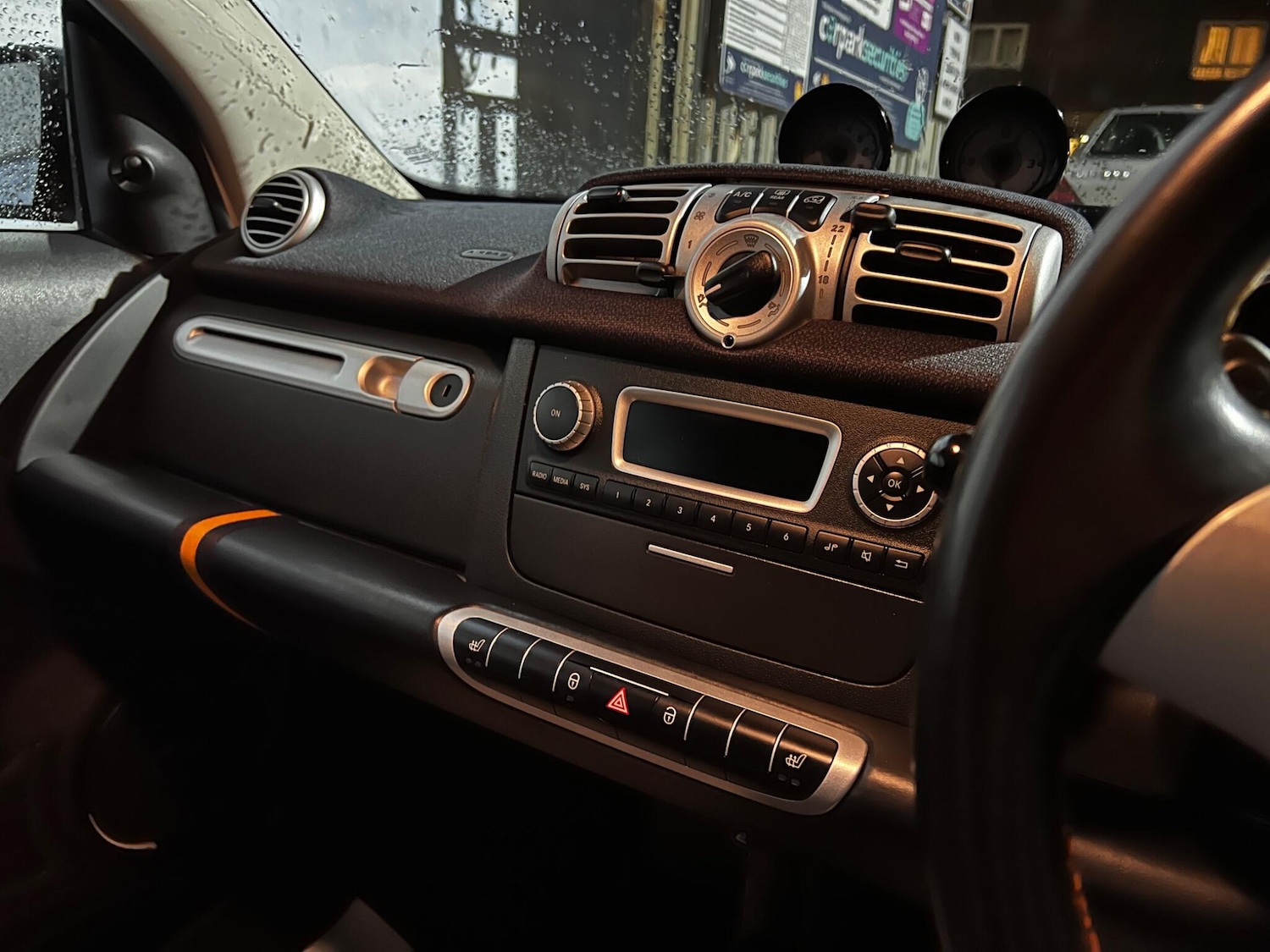 Used smart fortwo 2011 for sale - 76752795: Photo 4