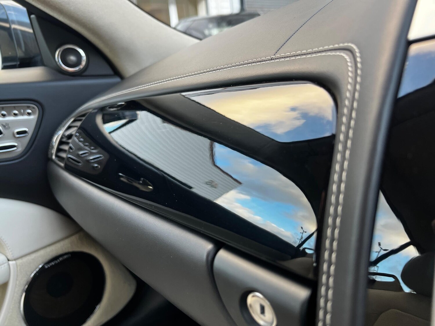 Used Jaguar XK for sale - 76473127: Photo 21