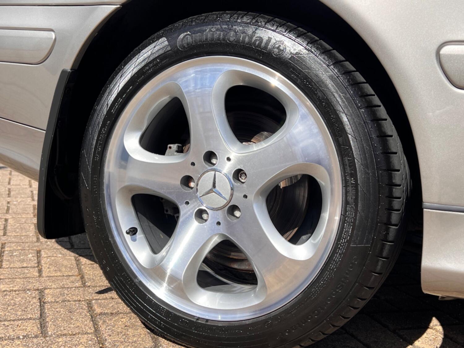 Used Mercedes-Benz CLK 2003 for sale - 77282751: Photo 47