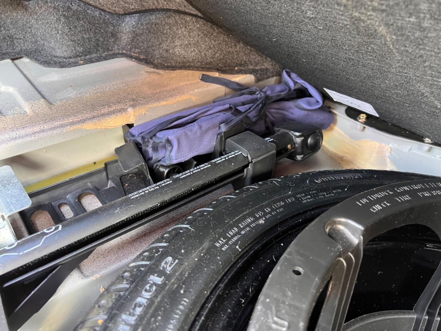 Used Mercedes-Benz CLK 2003 for sale - 77282751: Photo 50