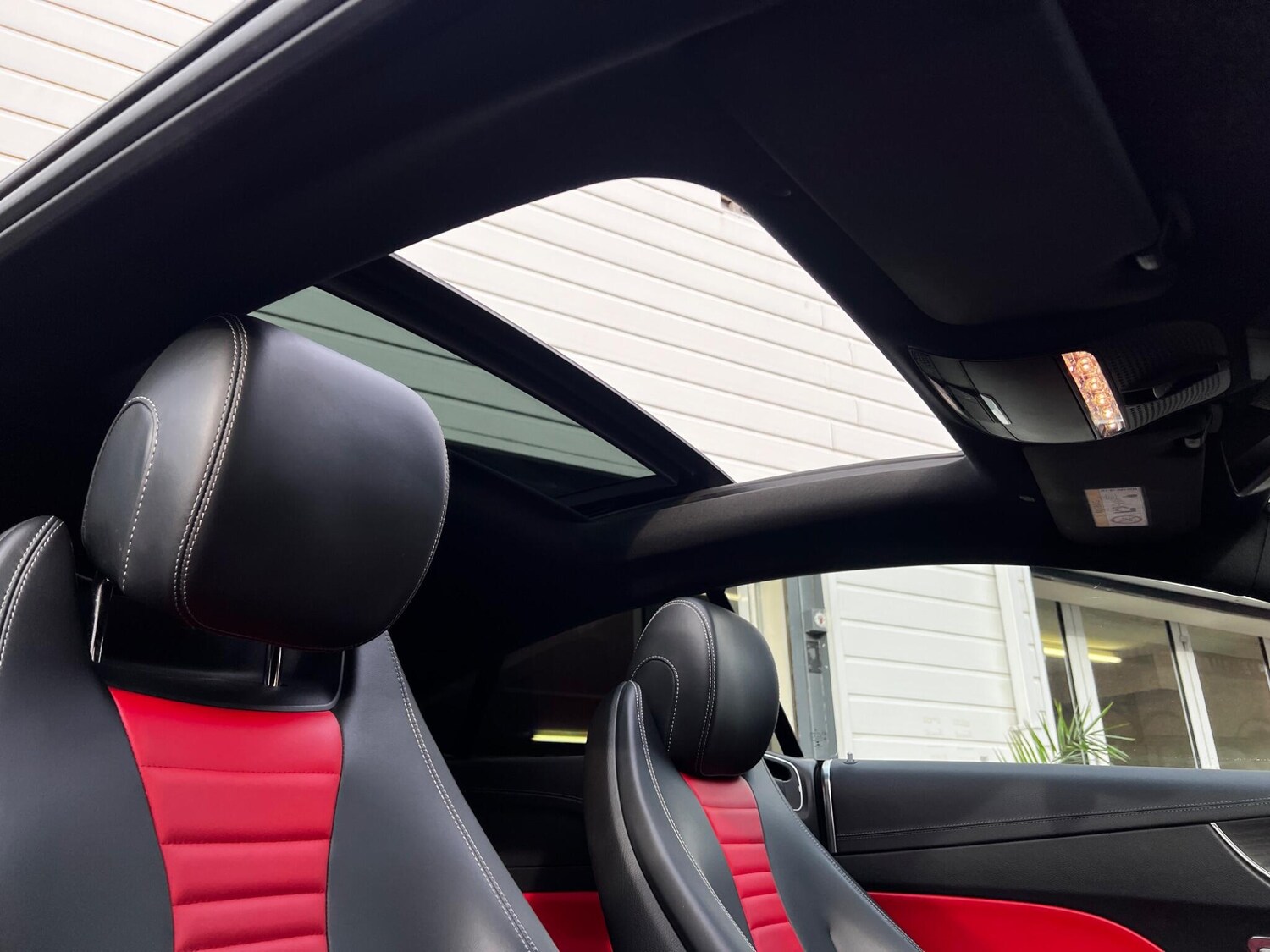 Used Mercedes-Benz E Class 2017 for sale - 76472228: Photo 20