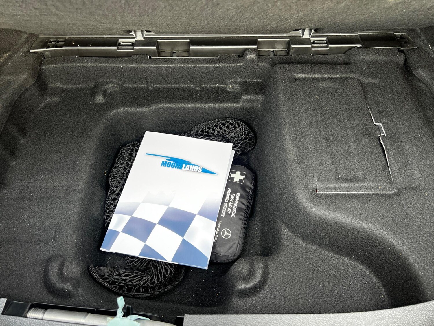 Used Mercedes-Benz E Class 2017 for sale - 76472228: Photo 29