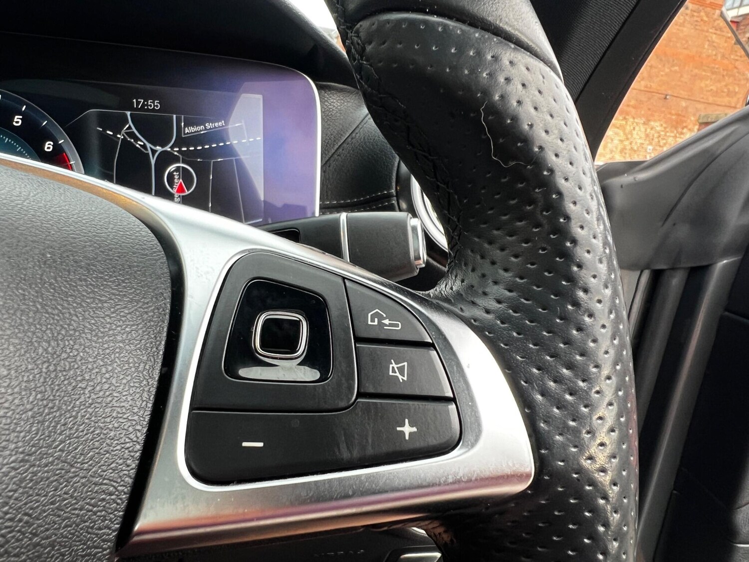 Used Mercedes-Benz E Class 2017 for sale - 76472228: Photo 36